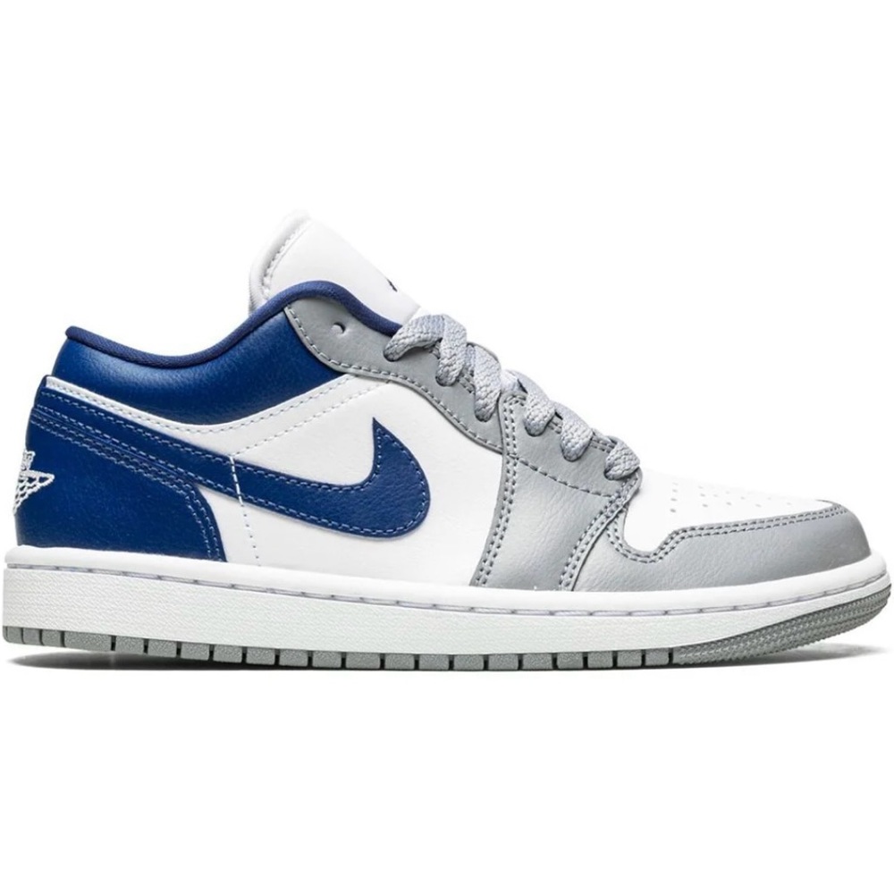 Air Jordan 1 Low "Stealth/French Blue" sneakers (size 7.5)